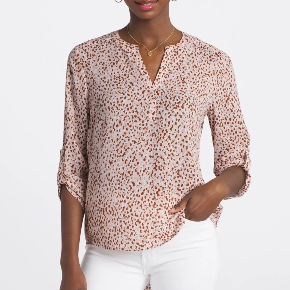 NWOT. Flowy ANTHRO Daniel Rainn Koda Blouse. Size L